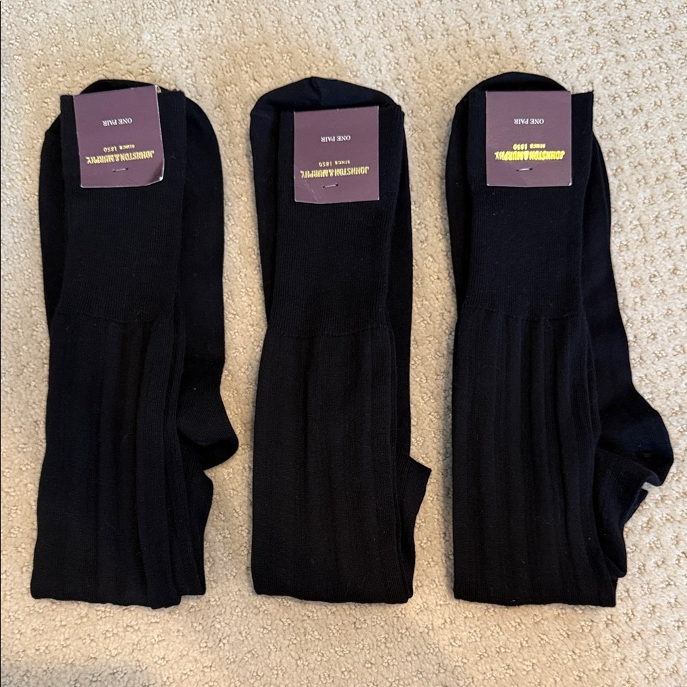 NWT-Set of 3 Johnston & Murphy Classic Black “over the calf” Dress Socks
